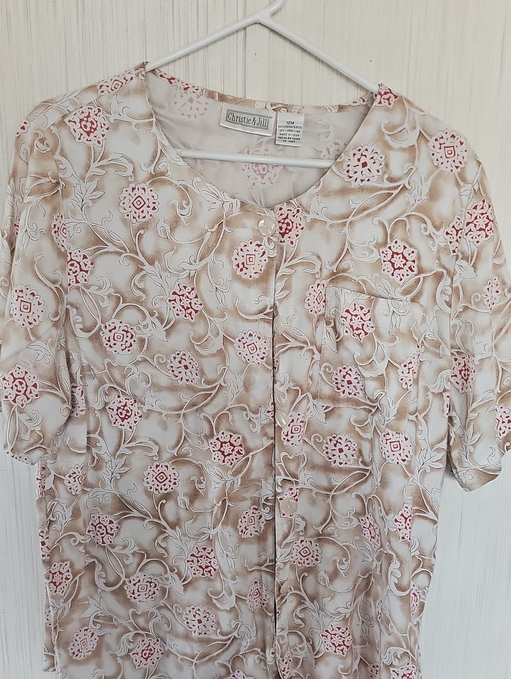 Christine & Jill Beige Floral Button-Down Women's Shirt